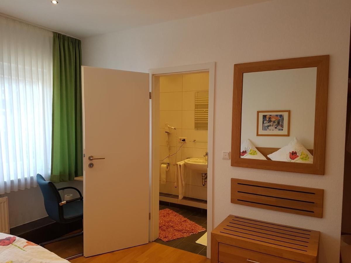 Hotel Pension Haus Pooth Wesel  Extérieur photo
