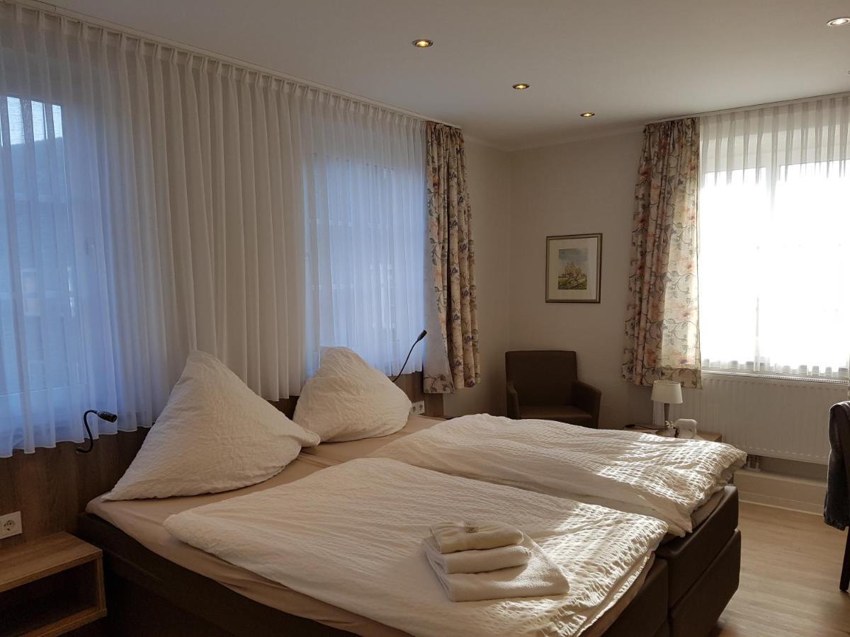 Hotel Pension Haus Pooth Wesel  Extérieur photo